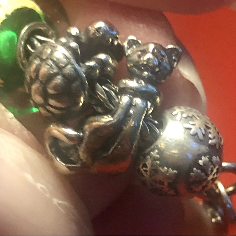 Trollbeads Bracelet,Original Box, Approx 7”, 17 Charms/Beads Excellent Condition - Picture 5 of 15